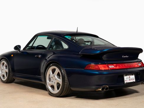 Used 1998 Porsche 911 image 10