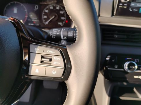 Certified 2025 Honda Pilot EX-L image 19