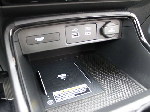 Certified 2023 Honda CR-V Sport Touring image 22