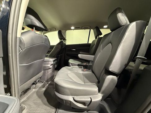 Certified 2026 Toyota Grand Highlander XLE image 18