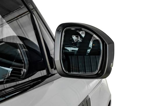 Used 2017 Land Rover Range Rover Supercharged image 42