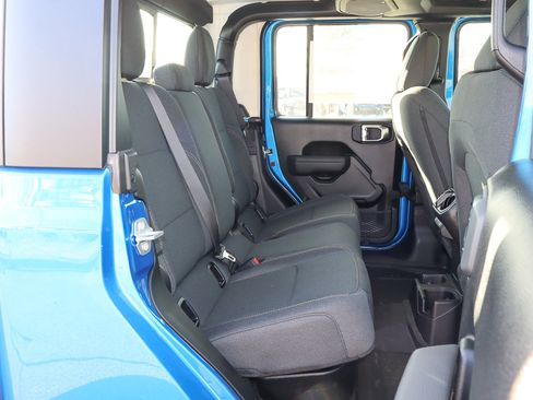 New 2026 Jeep Gladiator Sport image 23