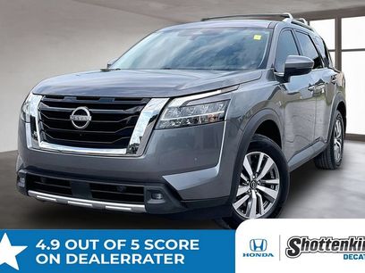 Used 2022 Nissan Pathfinder SL