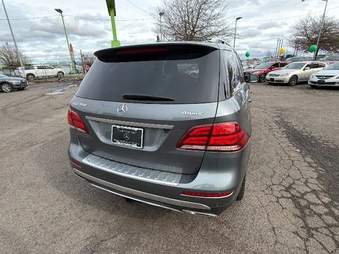 Used 2017 Mercedes-Benz GLE 350 4MATIC image 4