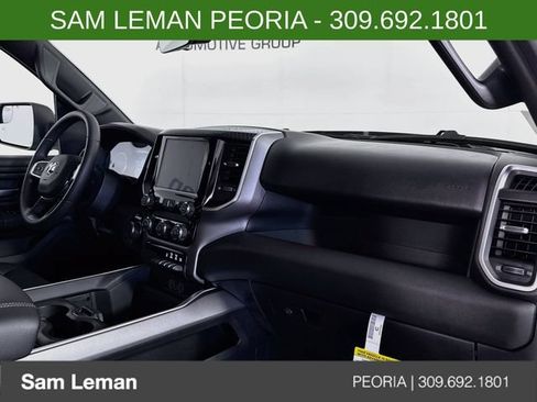 New 2026 RAM 1500 Express AWD/4WD image 26