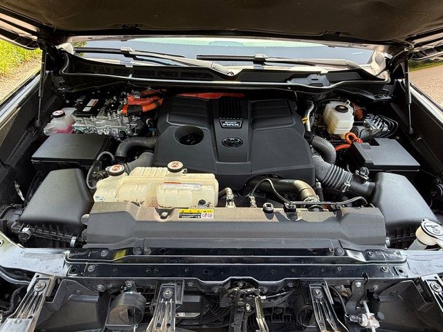 Used 2023 Toyota Tundra TRD Pro AWD/4WD image 10