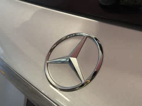 Used 2026 Mercedes-Benz GLE 350 4MATIC image 2