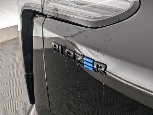 New 2026 Chevrolet Blazer EV SS image 12