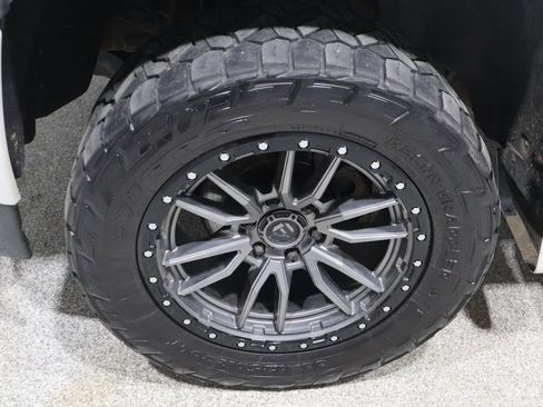 Used 2017 GMC Sierra 1500 Denali image 10