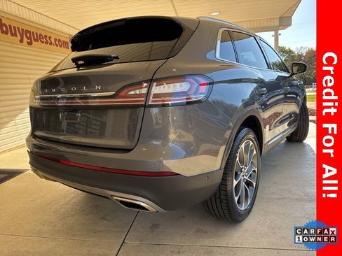 Used 2022 Lincoln Nautilus Reserve w/ Equipment Group 201A image 8