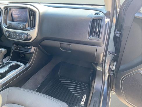 Used 2019 Chevrolet Colorado LT w/ LT Convenience Package AWD/4WD image 32