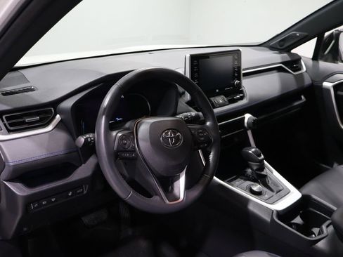 Used 2021 Toyota RAV4 XSE image 15
