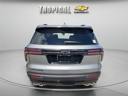 New 2026 Chevrolet Traverse LT w/ Midnight/Sport Edition image 4