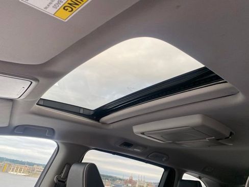Certified 2022 Honda Odyssey Elite image 22