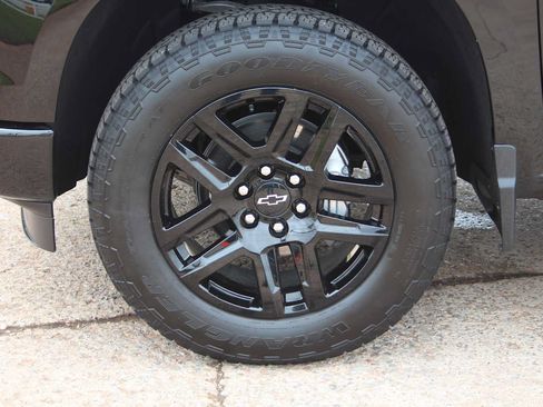 Used 2026 Chevrolet Silverado 1500 RST w/ RST Select Package AWD/4WD image 16