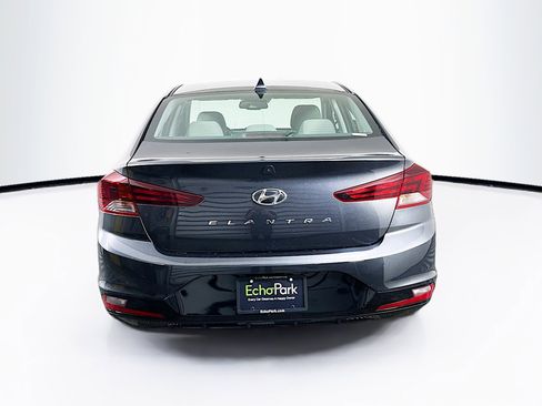 Used 2020 Hyundai Elantra Value Edition FWD image 7