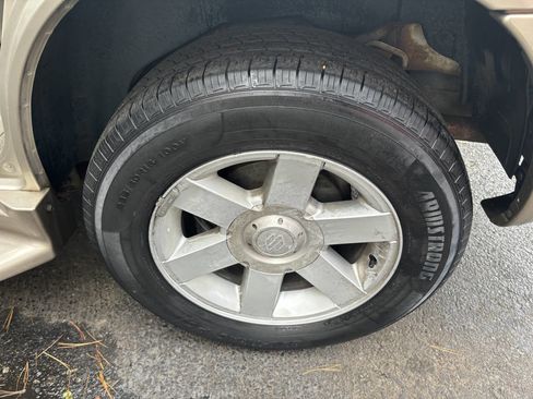 Used 2003 Suzuki XL7 4WD image 29