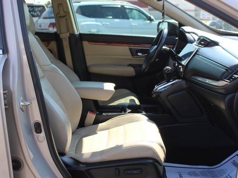 Used 2018 Honda CR-V EX-L image 9