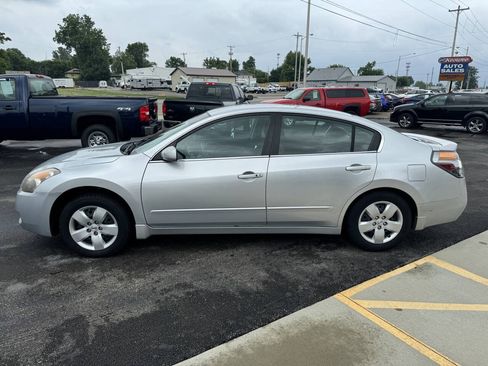 Used 2007 Nissan Altima 2.5 S w/ Technology Pkg FWD image 7