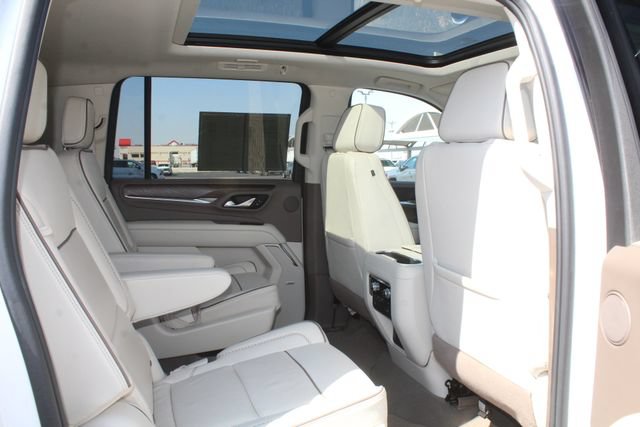 Used 2024 GMC Yukon XL Denali w/ Max Trailering Package AWD/4WD image 19