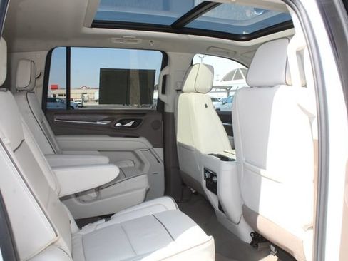 Used 2024 GMC Yukon XL Denali w/ Max Trailering Package AWD/4WD image 19