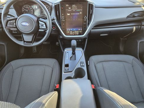 Used 2024 Subaru Crosstrek 2.0i Premium image 5