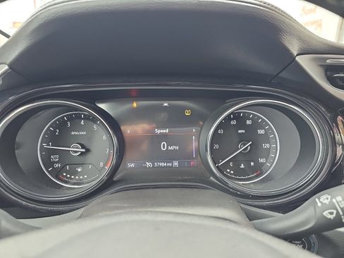 Used 2021 Buick Encore GX Select image 13