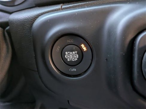 Used 2021 Jeep Gladiator Overland w/ Popular Equipment Package image 26