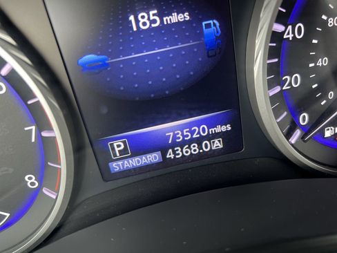 Used 2018 INFINITI Q60 2.0t w/ Sensory Package 2.0T Luxe image 22