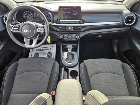 Used 2023 Kia Forte LXS image 13