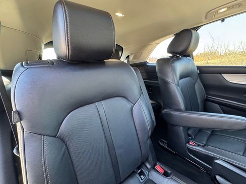 Used 2024 MAZDA CX-90 3.3 Turbo w/ Premium Package image 27