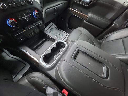 Used 2020 Chevrolet Silverado 1500 RST image 21