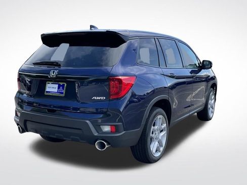 Certified 2025 Honda Passport EX-L image 6