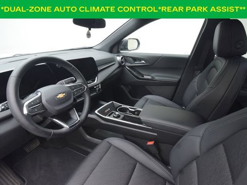 Used 2026 Chevrolet Equinox LT w/ Convenience Package II FWD image 11