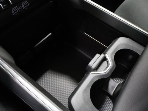 New 2026 RAM 1500 4x4 Crew Cab image 22