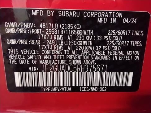 Used 2024 Subaru Crosstrek 2.0i Premium w/ Crosstrek Mirror Package AWD/4WD image 19