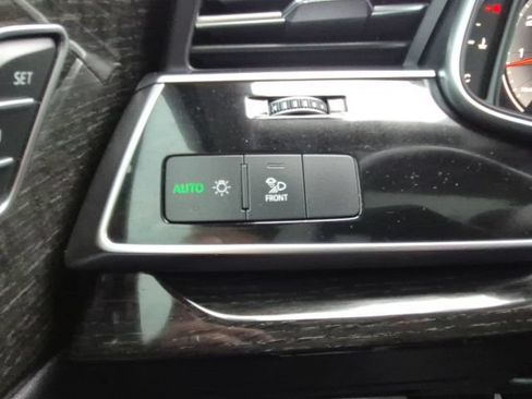 Used 2021 Audi Q7 3.0T Premium Plus AWD/4WD image 31