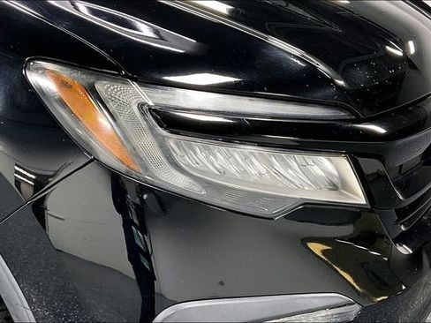 Used 2020 Honda Pilot Black Edition image 30