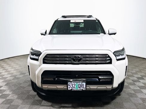 Certified 2025 Toyota 4Runner Limited AWD/4WD image 2