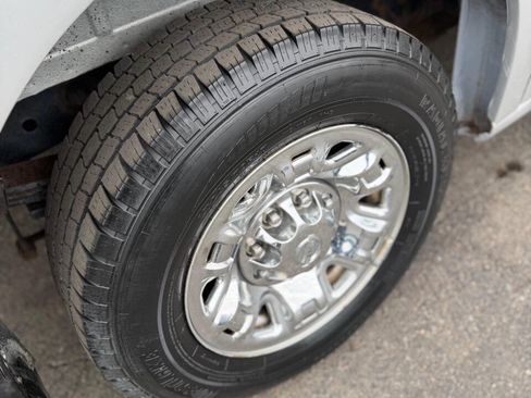 Used 2014 Nissan NV 3500 SL w/ Technology Package RWD image 29