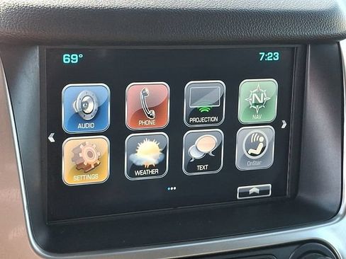 Used 2018 Chevrolet Tahoe Premier RWD image 17