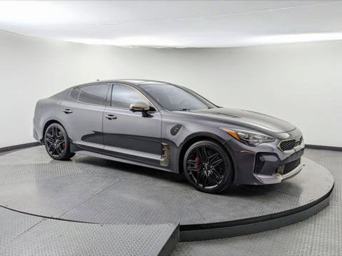 Used 2023 Kia Stinger GT2 w/ Red Interior Color Package image 11