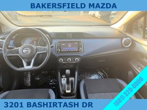 Used 2023 Nissan Versa SV image 12