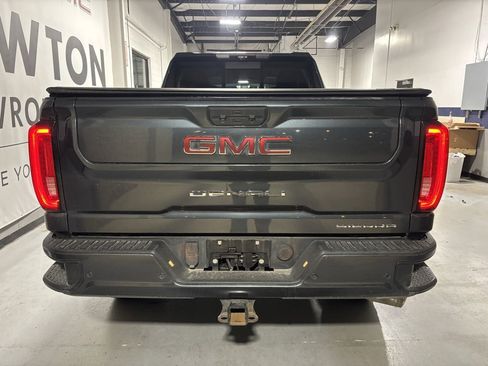 Used 2020 GMC Sierra 2500 Denali w/ Denali Ultimate Package image 20