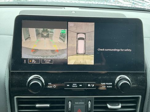 Used 2024 Nissan Armada SL w/ Cargo Package image 16