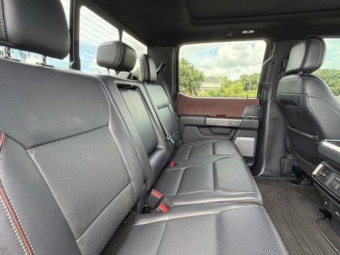 Used 2022 Ford F150 Lariat w/ Equipment Group 502A High AWD/4WD image 18