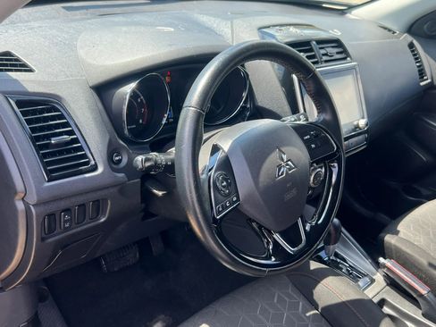 Used 2021 Mitsubishi Outlander Sport ES image 15