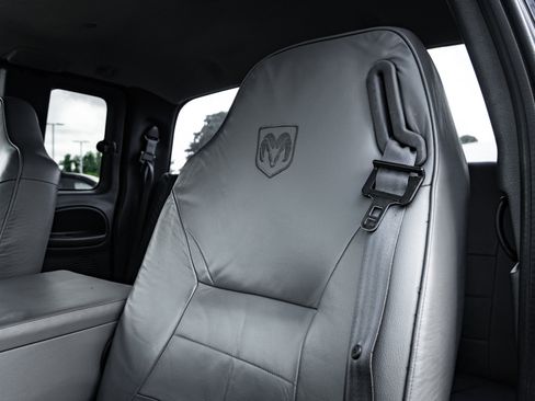 Used 1999 Dodge Ram 3500 Truck 4x4 Quad Cab image 17