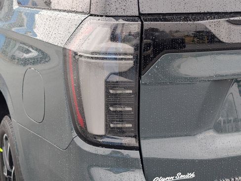 New 2026 Chevrolet Suburban RST w/ Comfort Package image 11