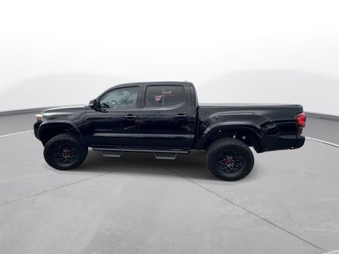 Used 2023 Toyota Tacoma SR5 image 9